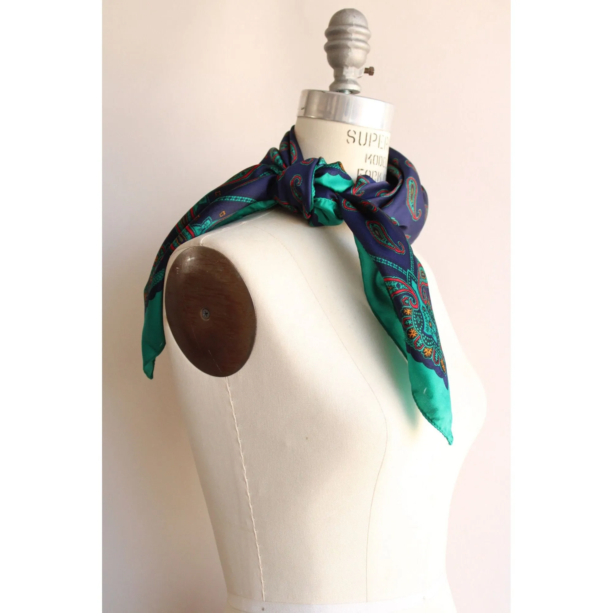 Vintage Paisley Print Scarf